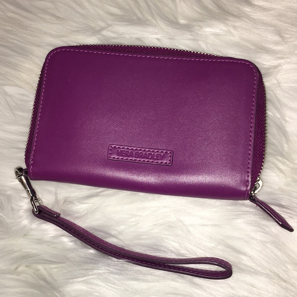🛍5/$20 Vera Bradley Wristlet